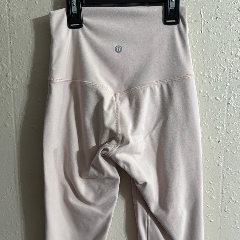 Women's Cream High-Waisted Leggings - Picture 5 of 7